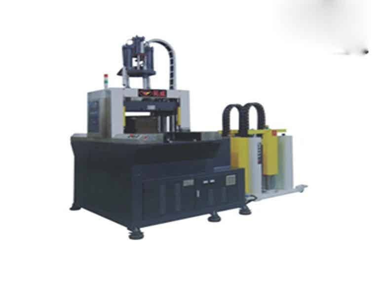 立式液態硅膠注射成型機