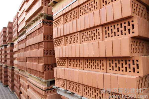 煙臺頁巖磚廠—專業(yè)生產業(yè)巖磚—龍源磚廠