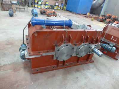 凱博  XM（S）系列 密煉機專用減速機圖3