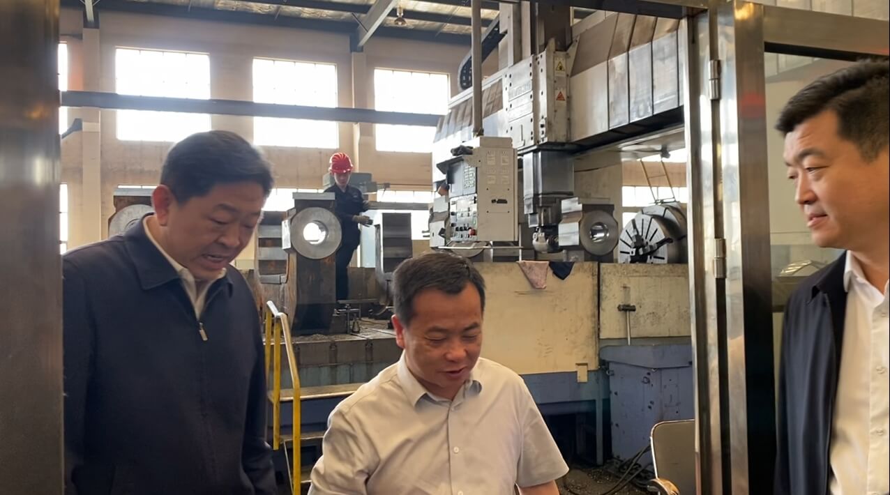 ׃滨州政府领导一行莅临大q华韩参观考察